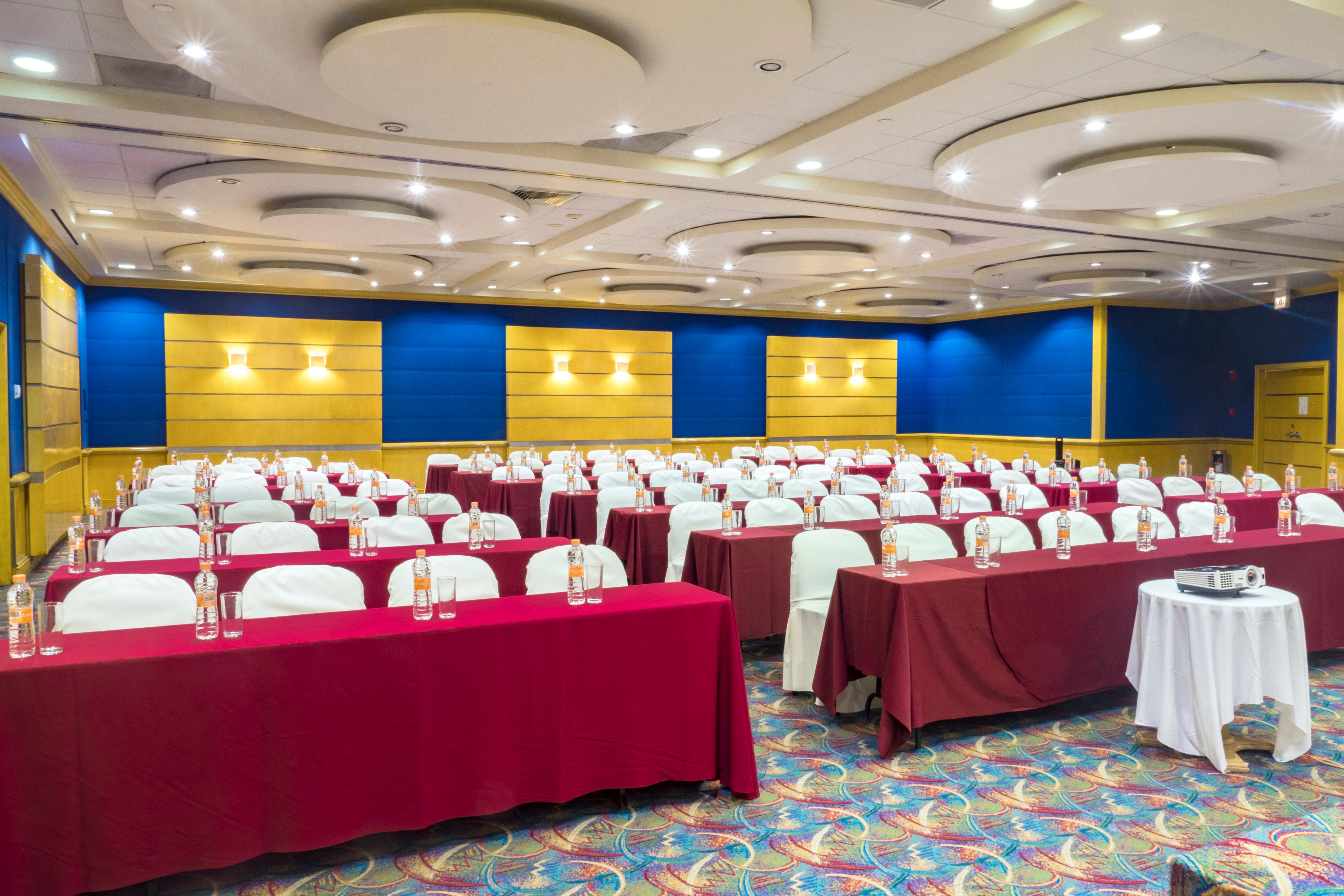 Holiday Inn Monterrey-Parque Fundidora By Ihg Exterior foto The 10th ASEAN Conference on Information and Communication Technology (ACTICT)
