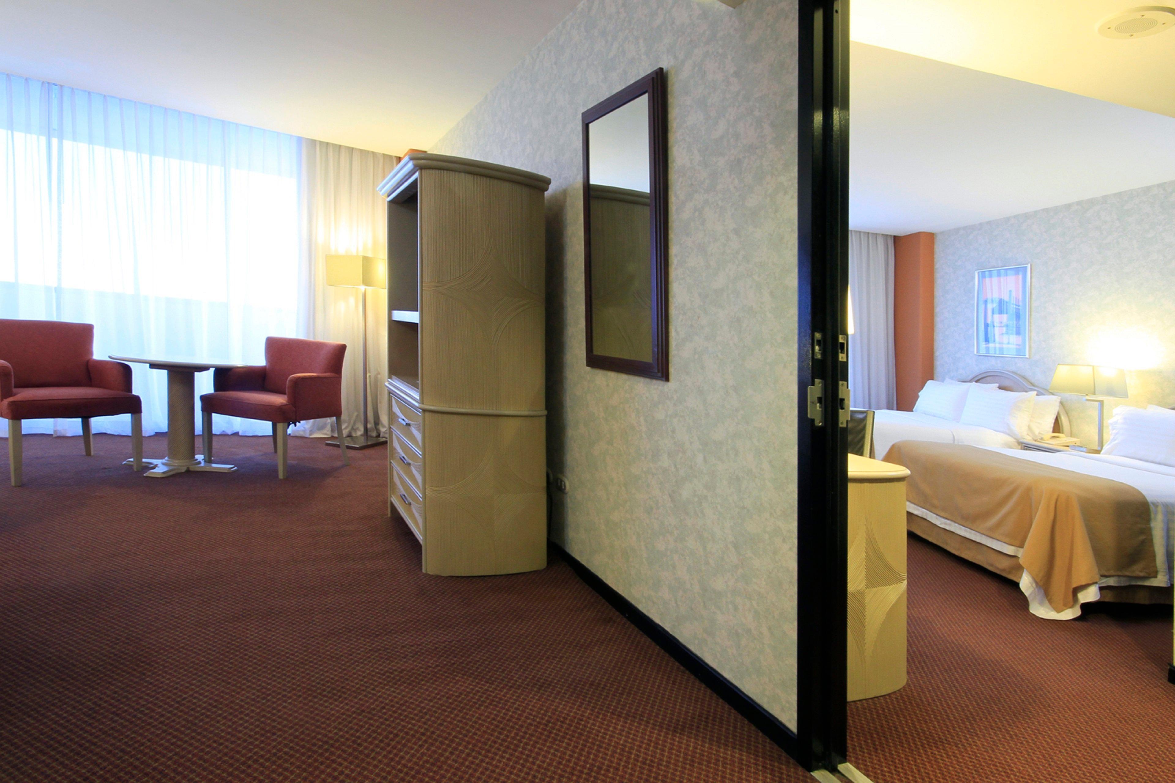 Holiday Inn Monterrey-Parque Fundidora By Ihg Exterior foto A room at the hotel